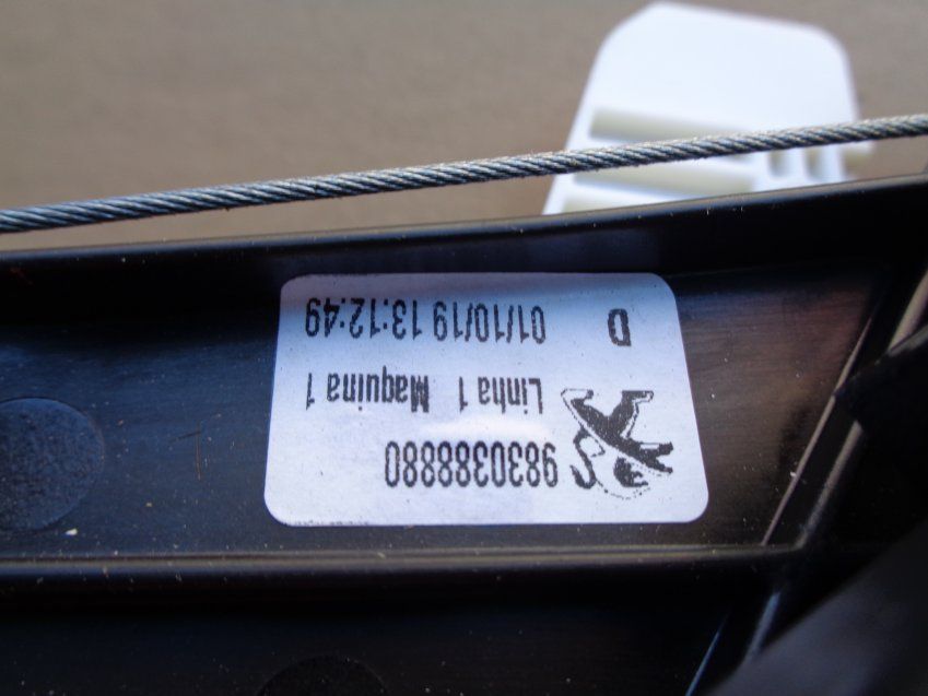 ELEVALUNAS PEUGEOT 3008 2019 TRASERO DERECHO Ref. 9830388880 / 9829482480