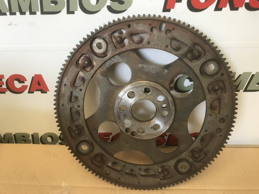 VOLANTE MOTOR BMW SERIE 5 2008 520d 177cv E60 E61 Ref 1122 7797964 04 (motor n47d20c)