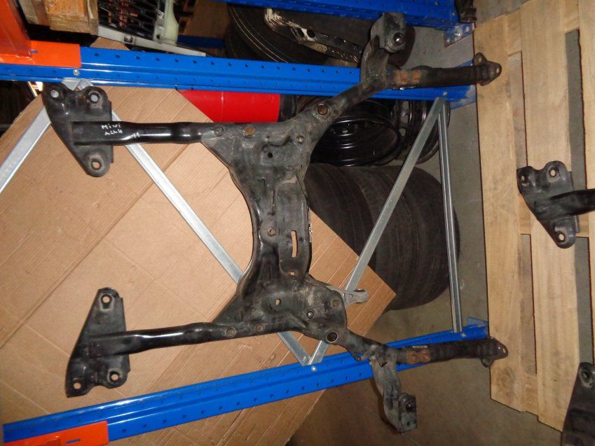 CUNA / PUENTE DELANTERO MINI ALL4 2011 R60 1.6d 105.000Kms