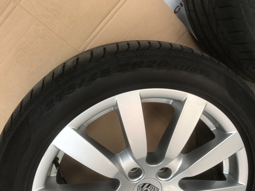 LLANTAS PORSCHE CAYENNE 20" con 4 Neumáticos Pirelli Pzero 275/45ZR20 (110Y) EN BUEN ESTADO
