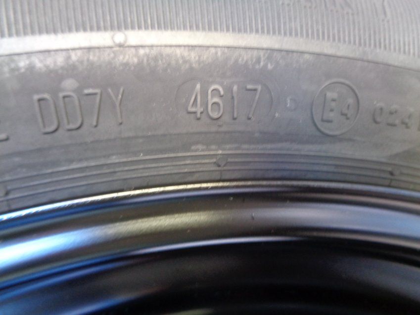 RUEDA REPUESTO PEUGEOT 3008 2017 135/80 R18 104M GALLETA NUEVA NEUMATICO UNIROYAL