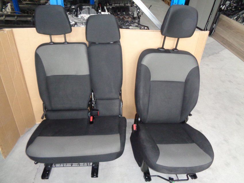 ASIENTOS RENAULT KANGOO 2018 CON TAPIZADOS Y  DE 3 PLAZAS