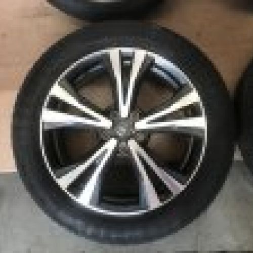 LLANTAS EN 18" NISSAN QASHQAI 2019 J11 NEUMATICOS CONTINENTAL 215/55R18 99V 18X7J