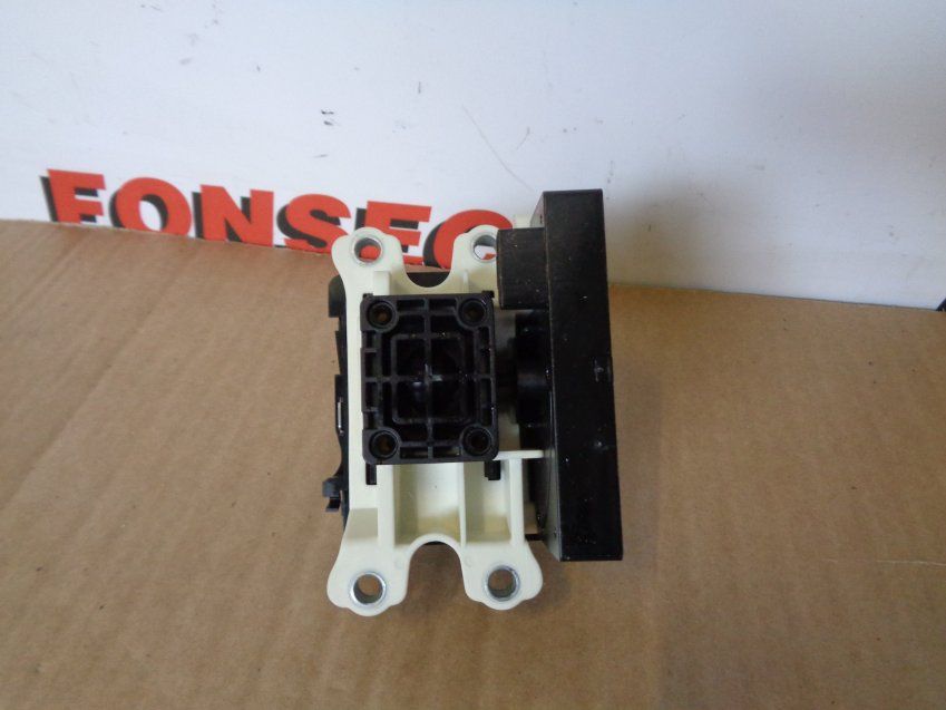 SELECTOR MARCHAS AUTOMATICO MERCEDES BENZ CLA 45 2014 W117