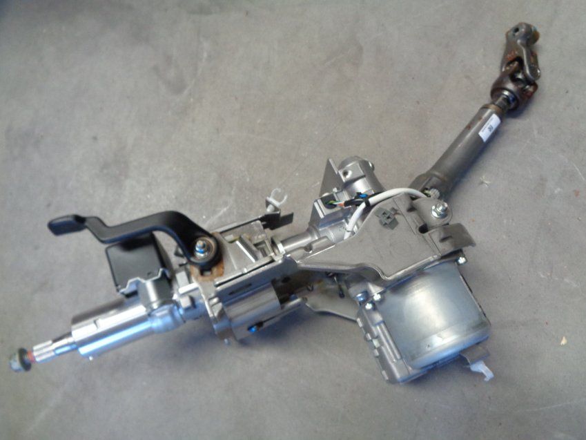 COLUMNA DIRECCIÓN NISSAN QASHQAI 2017 J11 1500dci 110cv 30.000Kms Ref. 48810 HV00A