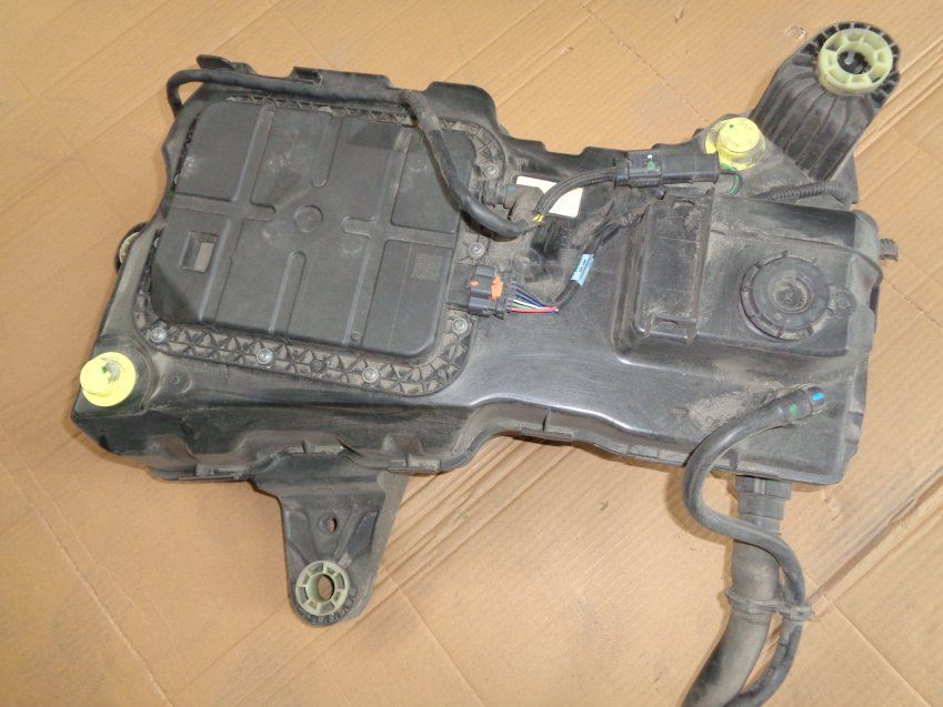 DEPOSITO ADBLUE CITROEN BERLINGO 2019 1