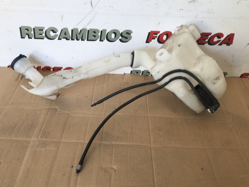 DEPOSITO LIMPIA PARABRISAS DELANTERO CITROEN C3 III 2017 Ref. 968398868000
