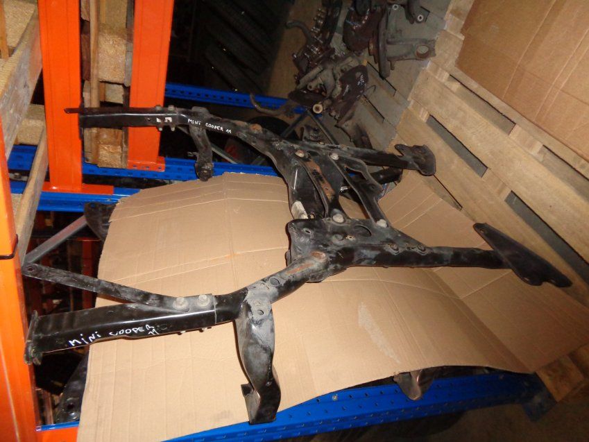 CUNA / PUENTE DELANTERO MINI COOPER 2011 R60 1