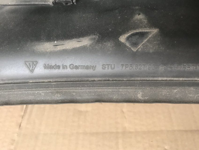 AMPLIFICADORES ANTENA 7P5035225M / 7P5035225L PORSCHE CAYENNE 2010 92A GUARNECIDO PORTON 7P5867601   MOTOR LIMPIA TRASERO 7P5955711   INSTALACION PORTON   CERRADURA PORTON 7P082705   TERCERA LUZ FRENO 7P582793 (Compatible con Q7 4L0945097)