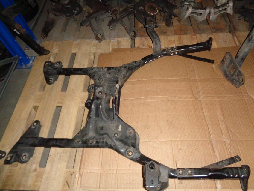 CUNA / PUENTE DELANTERO MINI COOPER 2011 R60 1