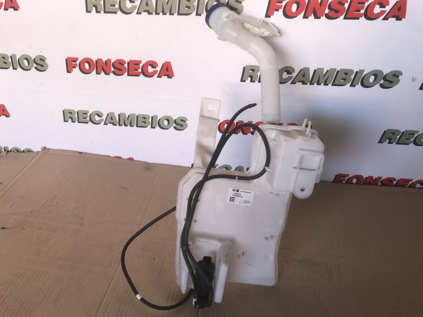 DEPOSITO LIMPIA PARABRISAS PEUGEOT 2008 II 2021 USADO  Ref. 9836393680   9836396080