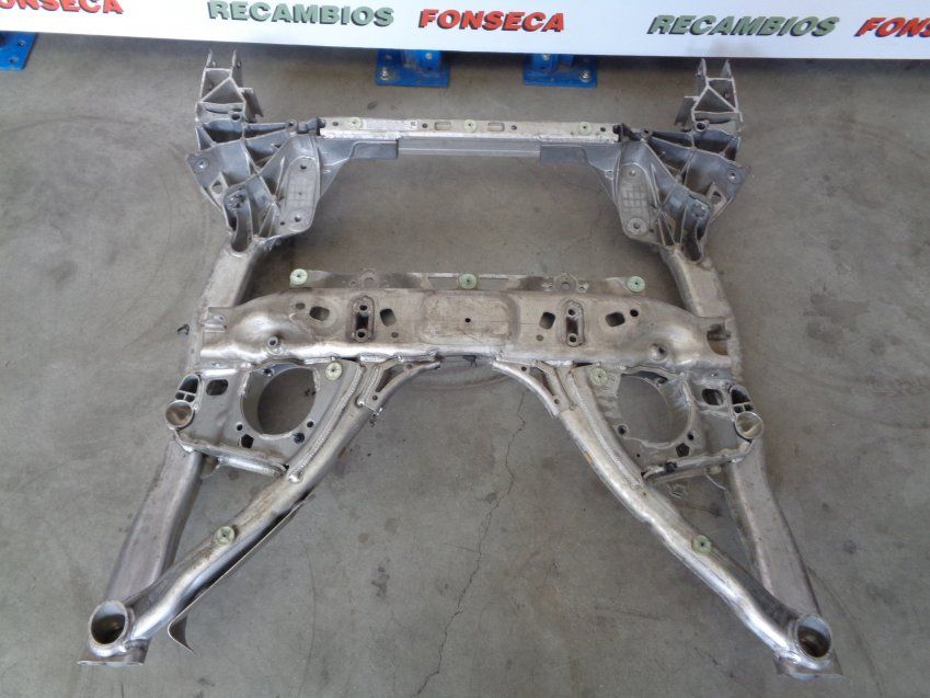CUNA / PUENTE DELANTERO BMW SERIE 7 2017 G11 740e iPerformance 56