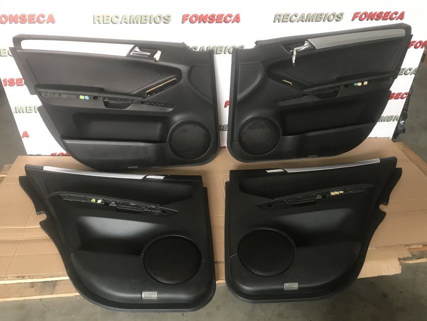 TAPIZADOS PUERTAS MERCEDES ML 2006 W164