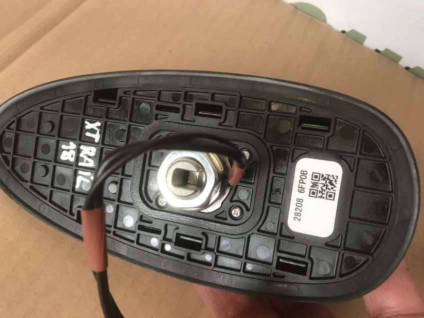 ANTENA NISSAN XTRAIL 2018 T32 Ref. 28208 6FOB