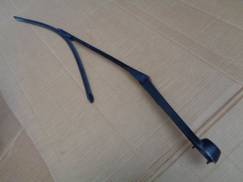 BRAZO LIMPIA DELANTERO BMW SERIE 6 2008 E63 LADO DERECHO