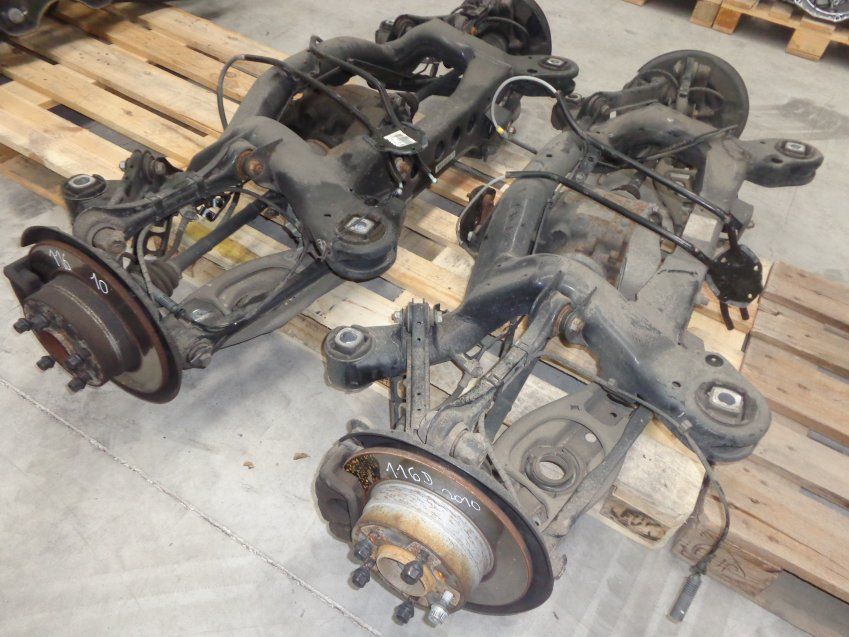 EJE TRASERO COMPLETO BMW SERIE 1 2010 116d E81 / E82 / E87