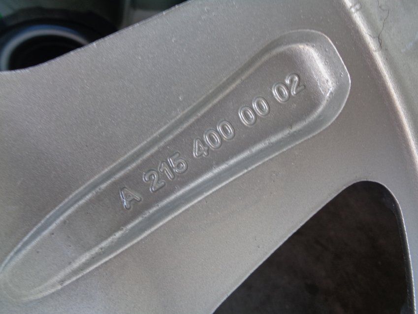 LLANTAS MERCEDES SL 2003 DOBLE MEDIDA ALANTE 255/40 R18 99Y ATRAS 285/35 R18 101Y ET37 NEUMATICOS KUMHO AL 75%