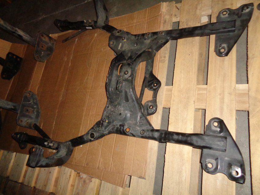 CUNA / PUENTE DELANTERO MINI COOPER 2011 R60 1