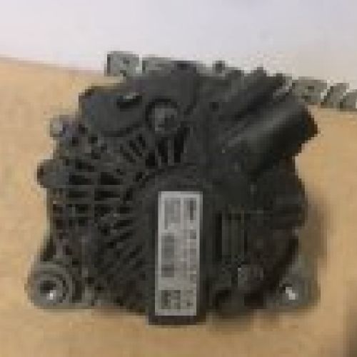 ALTERNADOR PEUGEOT 208 I 2018 1.2 Gasolina 82cv Usado VALEO Ref. 9818677980