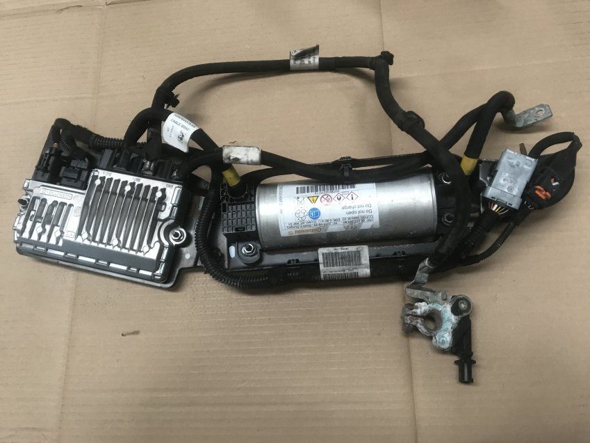 UNIDAD CONTROL START STOP PEUGEOT 308 II 2018 1.6hdi    Marca Continental   Ref. 9801739380