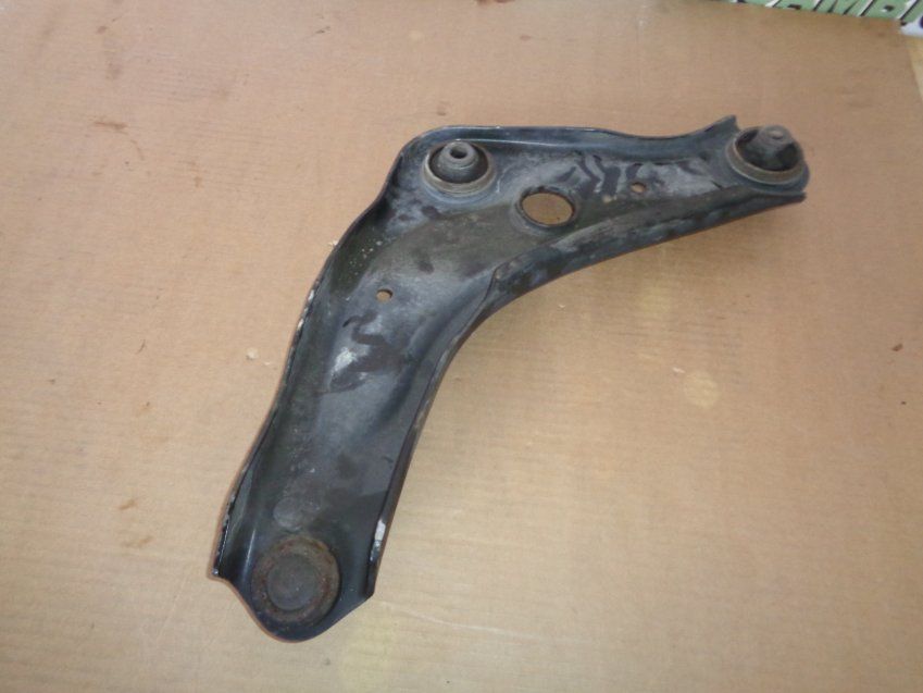 BRAZO SUSPENSIÓN DELANTERO NISSAN QASHQAI 2017 J11 1500dci 110cv LADO DERECHO Ref