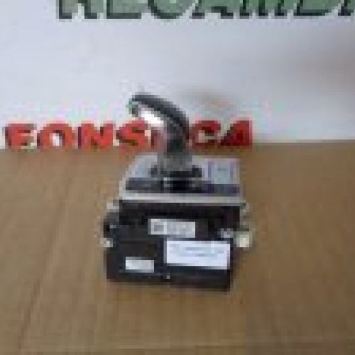 SELECTOR MARCHAS AUTOMATICO MERCEDES BENZ CLA 45 2014 W117