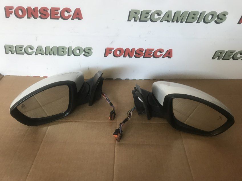 RETROVISORES PEUGEOT 308 II 2018 Abatibles Eléctricamente y Con Función Cambio Carril Ref Izq 98261678XT   Ref Dcho 98261677XT