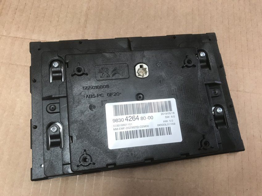 RADIO / SISTEMA NAVEGACIÓN CITROEN C5 AIRCROSS 2019 Ref. Radio 9833440980   Ref. Pantalla 9830426480