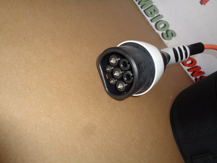 CABLE DE CARGA KIA NIRO 2018 1.6Gdi HIBRIDO con bolsa original