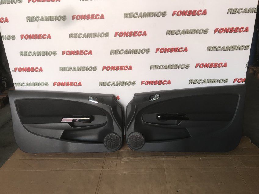 TAPIZADOS PUERTAS OPEL CORSA DE 3 PUERTAS 2010