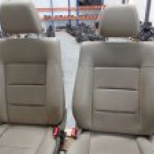 ASIENTOS MERCEDES BENZ CLASE E 2011 W212 Modelo Ranchera   De Cuero Beige   Conductor totalmente Eléctrico