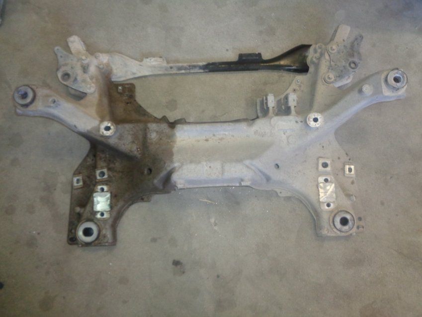 CUNA / PUENTE DELANTERO PEUGEOT 407 2008 2.0hdi 136cv