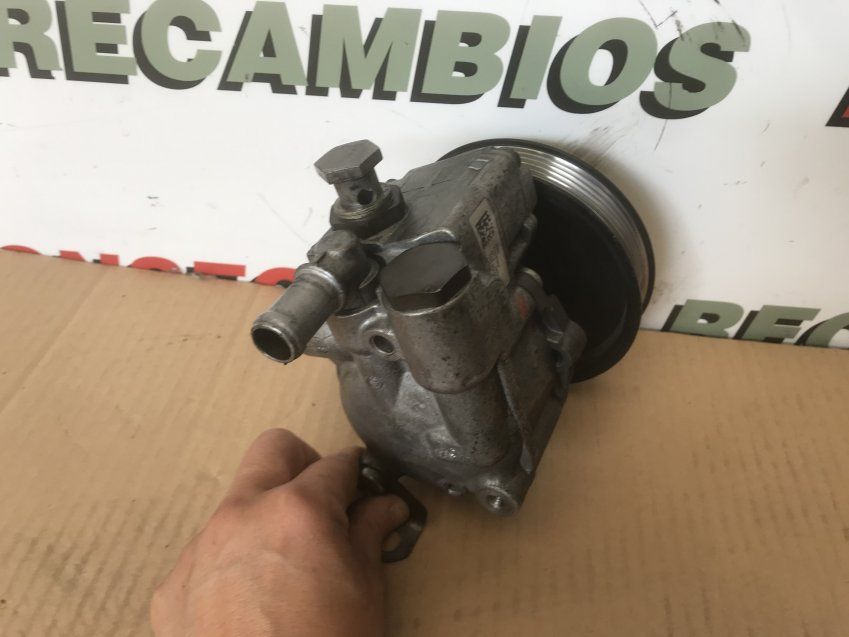 BOMBA DIRECCION ASISTIDA BMW SERIE 5 2008 520d 177cv Ref. 678084804