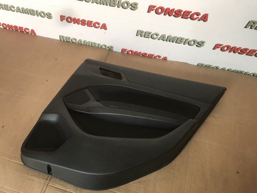 3 TAPIZADOS PUERTAS PEUGEOT 308 SW 2014   LOS 2 DELANTEROS Y TRASERO DERECHO