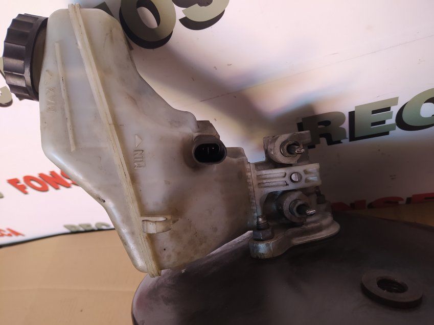 SERVOFRENO CON BOMBA FRENO OPEL CORSA D 2010 1.3cdti  Bosch Ref. 0204051131