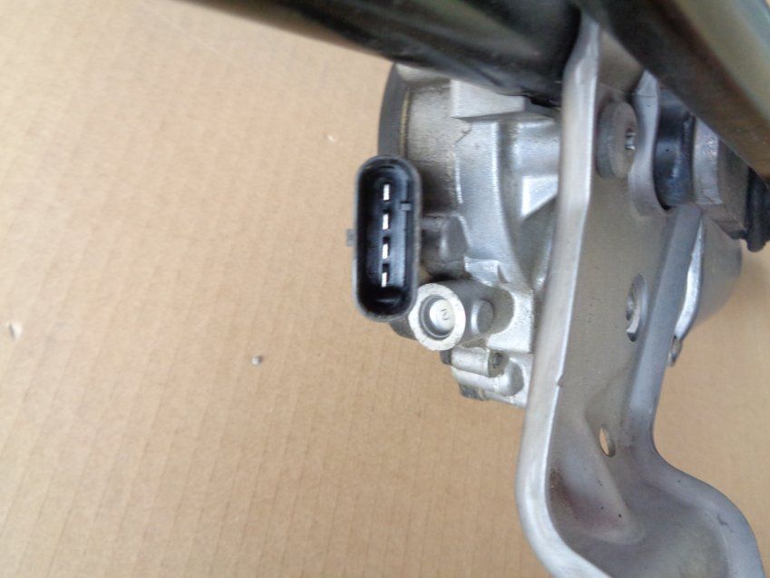 MOTOR LIMPIA DELANTERO MERCEDES BENZ CLASE CLA 2014 W117 VALEO   REF