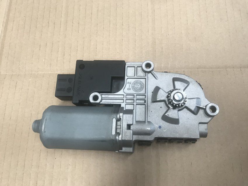 MOTOR TECHO ELECTRICO PEUGEOT 308 II 2018 Ref. 402552E
