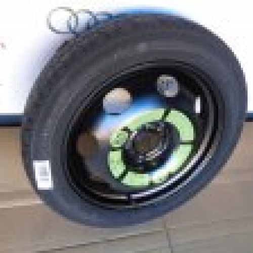 RUEDA REPUESTO PEUGEOT 3008 2017 135/80 R18 104M GALLETA NUEVA NEUMATICO UNIROYAL
