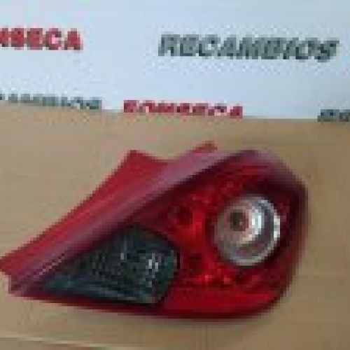 PILOTOS OPEL CORSA D 2010 Ref. 13186350 Izq   Ref. 13186351 Dcho