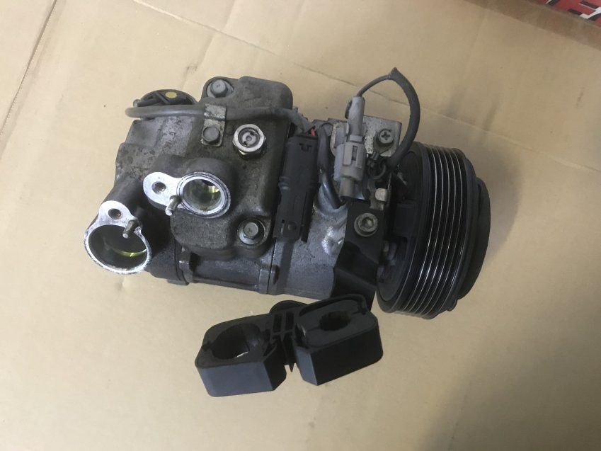 COMPRESOR AC BMW SERIE 5 2012 520d F10 F11 Ref. 64529225703 /  6SBU14A