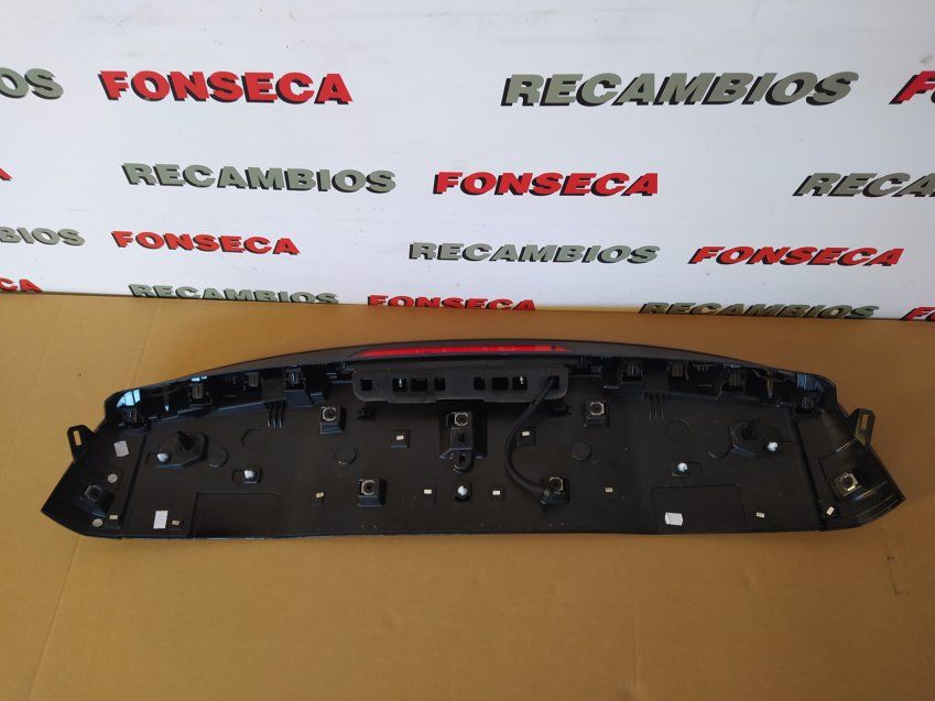 ALERON / TERCERO STOP PEUGEOT 2008 II 2020 Ref. 9825814080