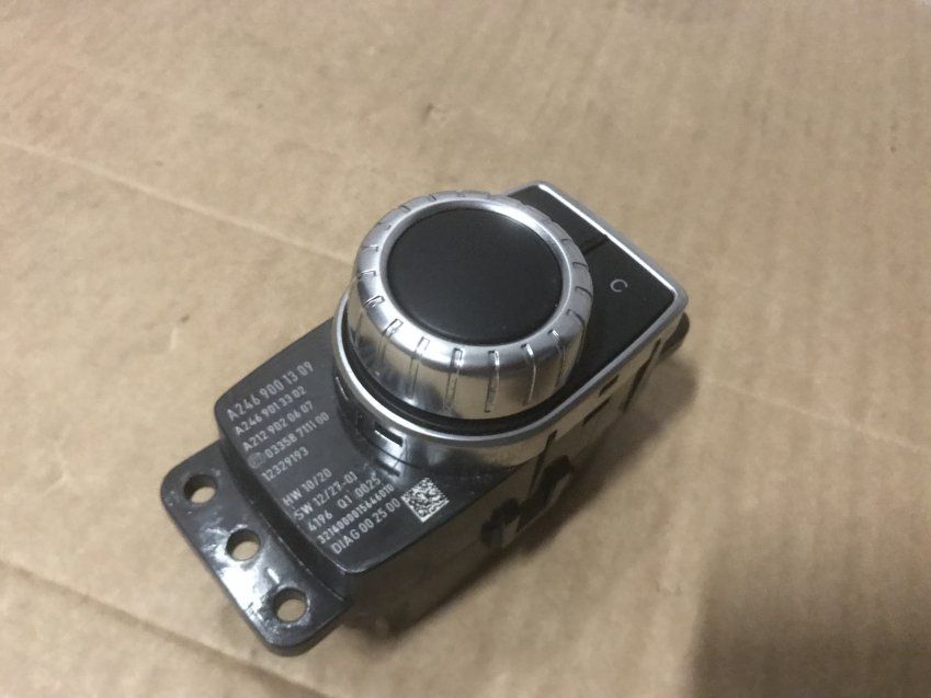 RADIO / SISTEMA NAVEGACIÓN MERCEDES BENZ CLA 45 2014 W117 Pantalla Ref. A2469001106   Joystick Ref. A2469001309 / A2469013302 / A2129020607   Radio Ref. A2469008313