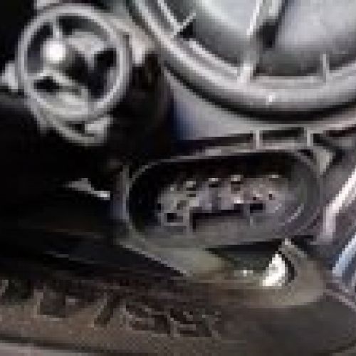 FARO MERCEDES BENZ CLASE CLA 2014 W117 XENÓN ORIGINAL Ref