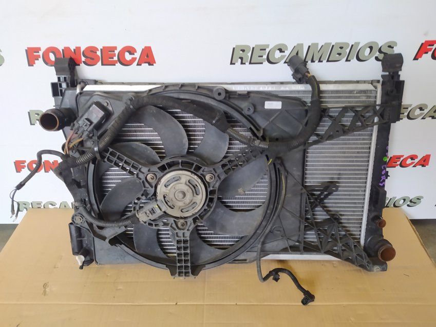 CONJUNTO DE 3 RADIADORES CON ELECTRO VENTILADOR OPEL CORSA D 2010 1.3cdti