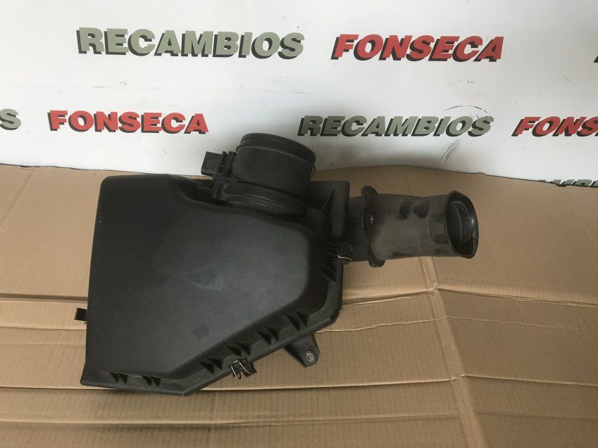 CAJA FILTRO AIRE COMPLETA BMW SERIE 5 2008 520d 177cv Ref. 1371 7792416 04