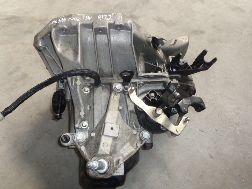CAJA DE CAMBIOS RENAULT CLIO 4 2015 1500dci 90cv 44