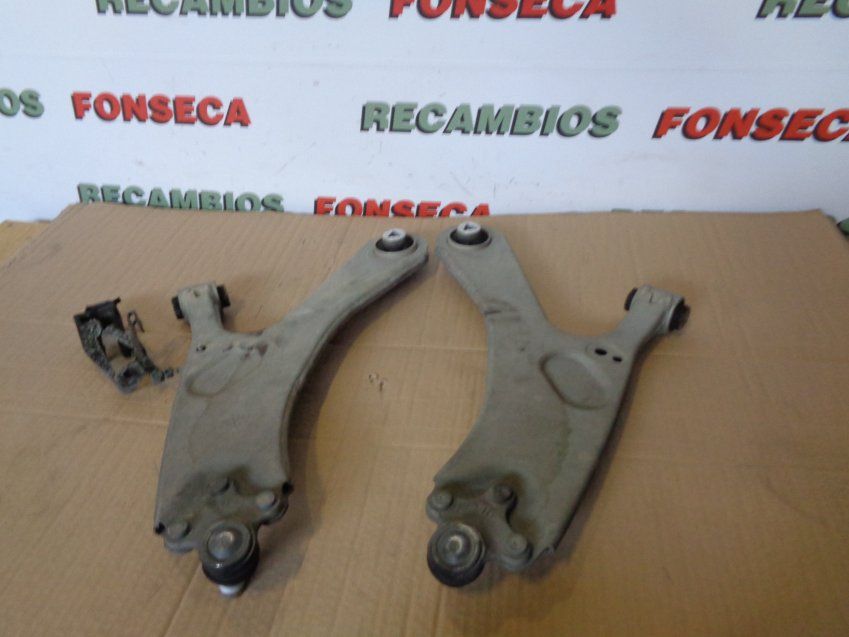 BRAZOS SUSPENSIÓN DELANTEROS PEUGEOT 2008 II 2020 1200 Gasolina 130cv 16.000Kms