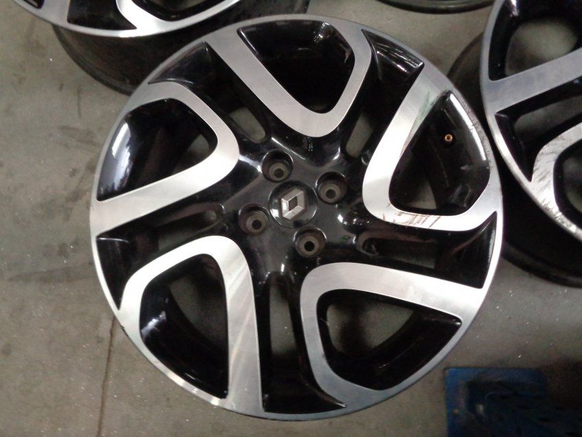 LLANTAS RENAULT CAPTUR 2015 EN 17" CONJUNTO DE 4 LLANTAS