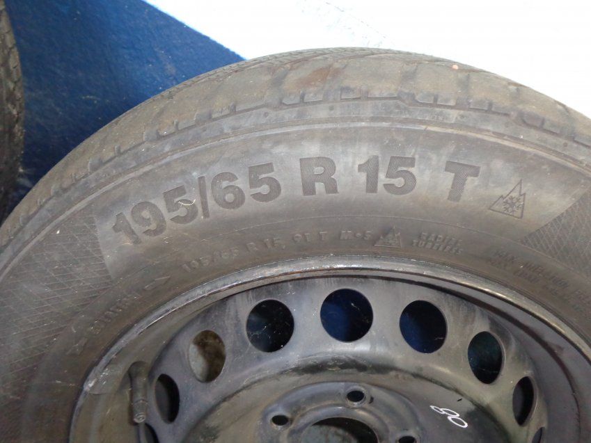 RUEDA REPUESTO RENAULT LAGUNA III 2008 195/65 R15 91T NEUMATICO CONTINENTAL