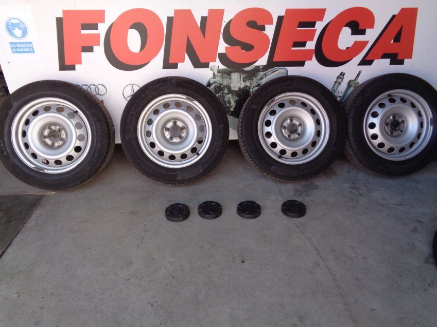 LLANTAS CITROEN BERLINGO 2019 205/60 R16 NEUMATICOS MICHELIN MEDIO USO Y CENTROS DE LLANTAS